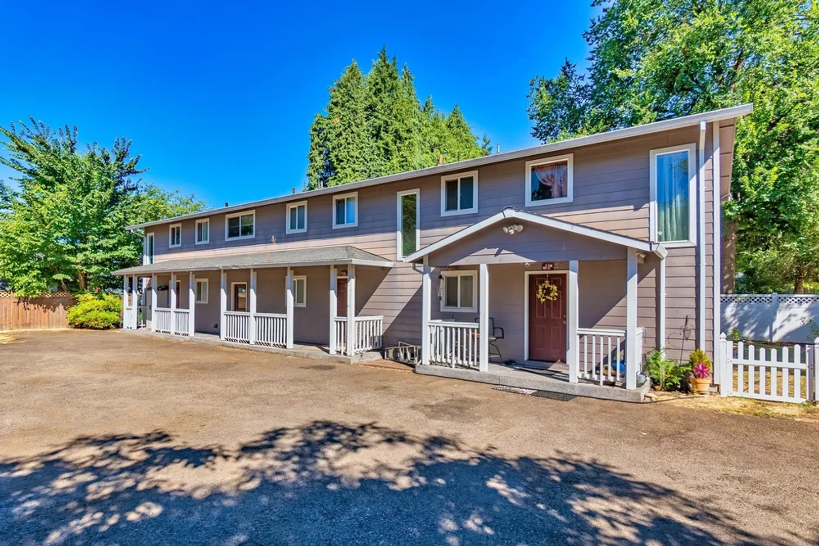 Hillsboro Apartment: 367 NW Bailey Avenue