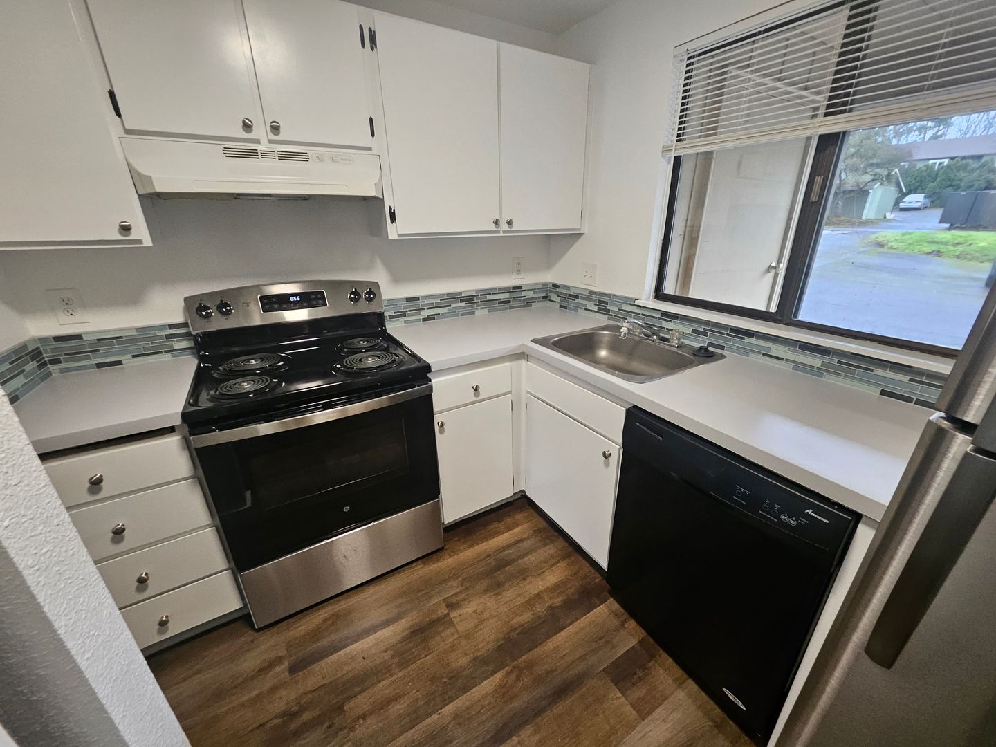 Portland Apartment: 19197 NW Mahama Way