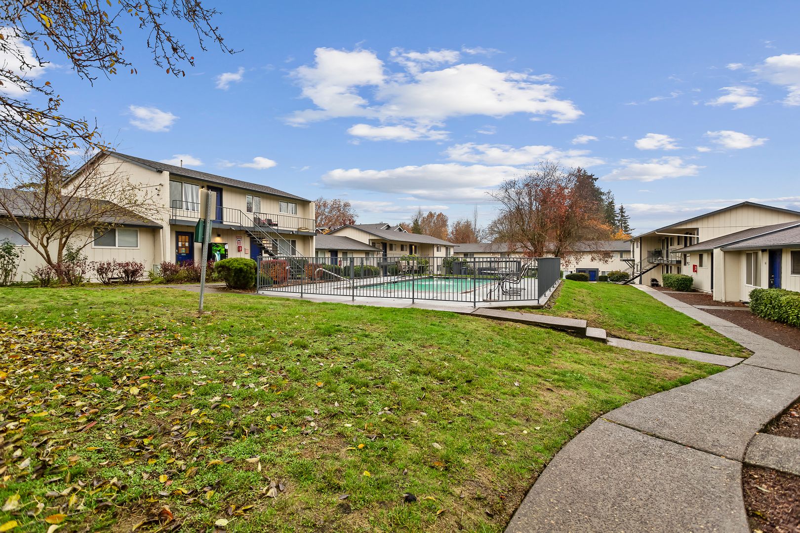 Portland Apartment: 13000 NW Cornell Road