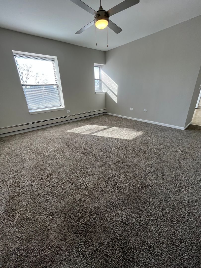 Chicago Apartment: 5000 W Madison St,