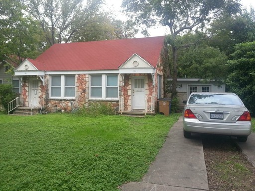 UT PRE-LEASE: 3 bed/2 bath Duplex. 2 blocks from UT. Wood floors. Updated Kitchen – photo 1