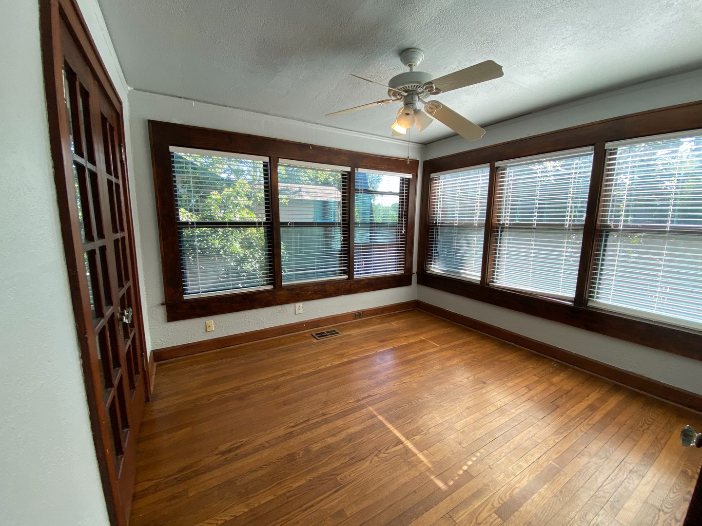Austin Apartment: 2830 San Gabriel Street