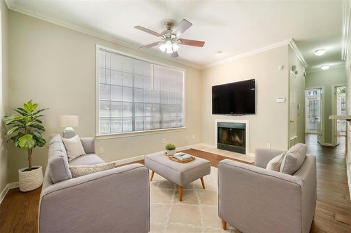 UT PRE-LEASE: 2 BD / 2 BA – photo 1
