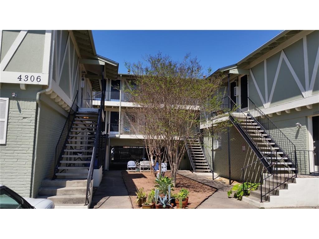 Austin House: 4306 Avenue A Unit 109