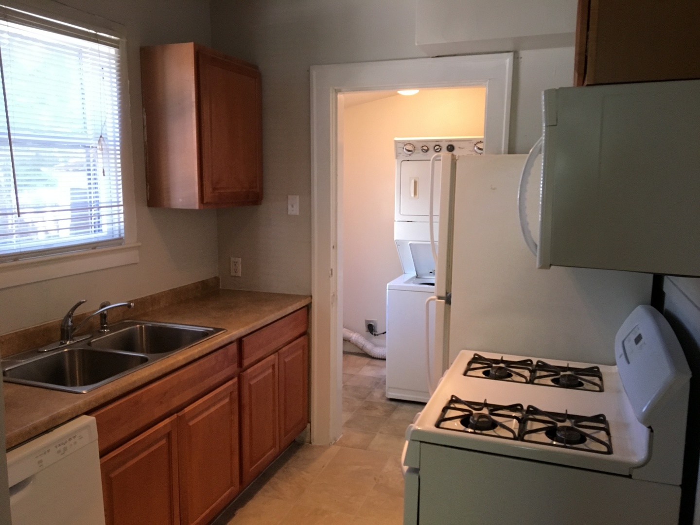 Austin Apartment: 812 East 30th Street