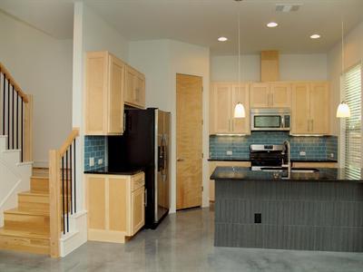 Newly Constructed 3 BR / 2.5 BA Duplex in Central Austin – photo 1