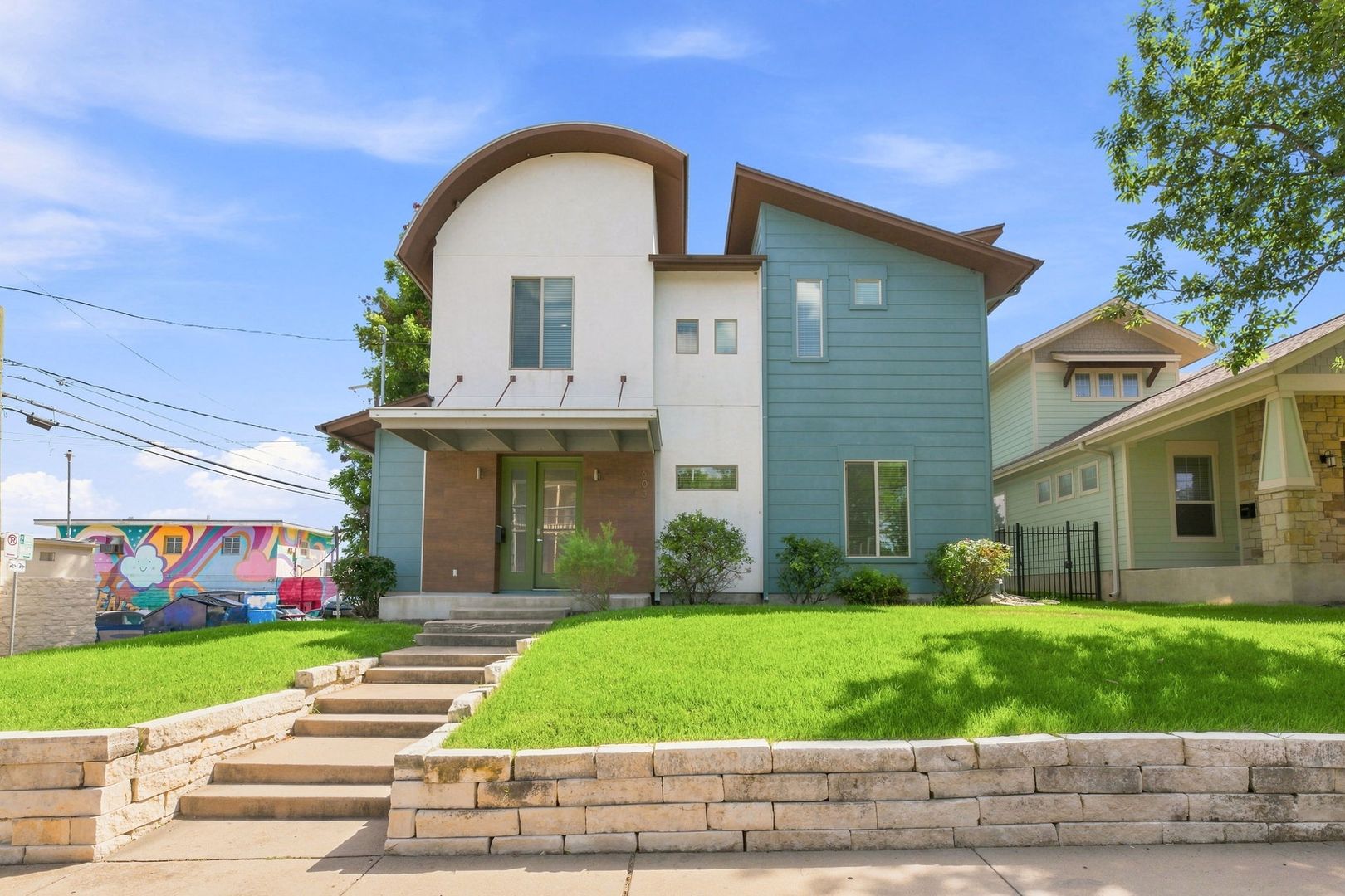 Austin House: 603 W 30th Street