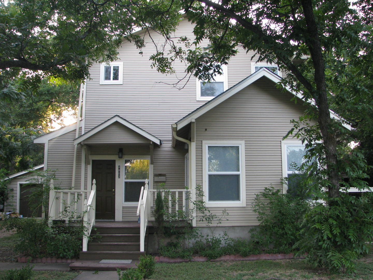 Austin House: 4802 Clarkson Avenue