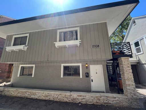 UT PRE-LEASE: 2/1 West Campus fourplex unit. – photo 1