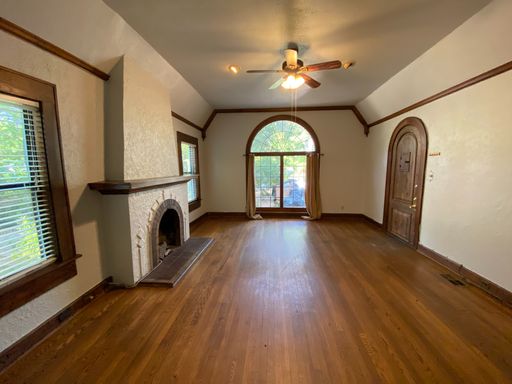 Spacious 5-Bedroom Central Austin Home Near Downtown & Shoal Creek Trail – photo 1