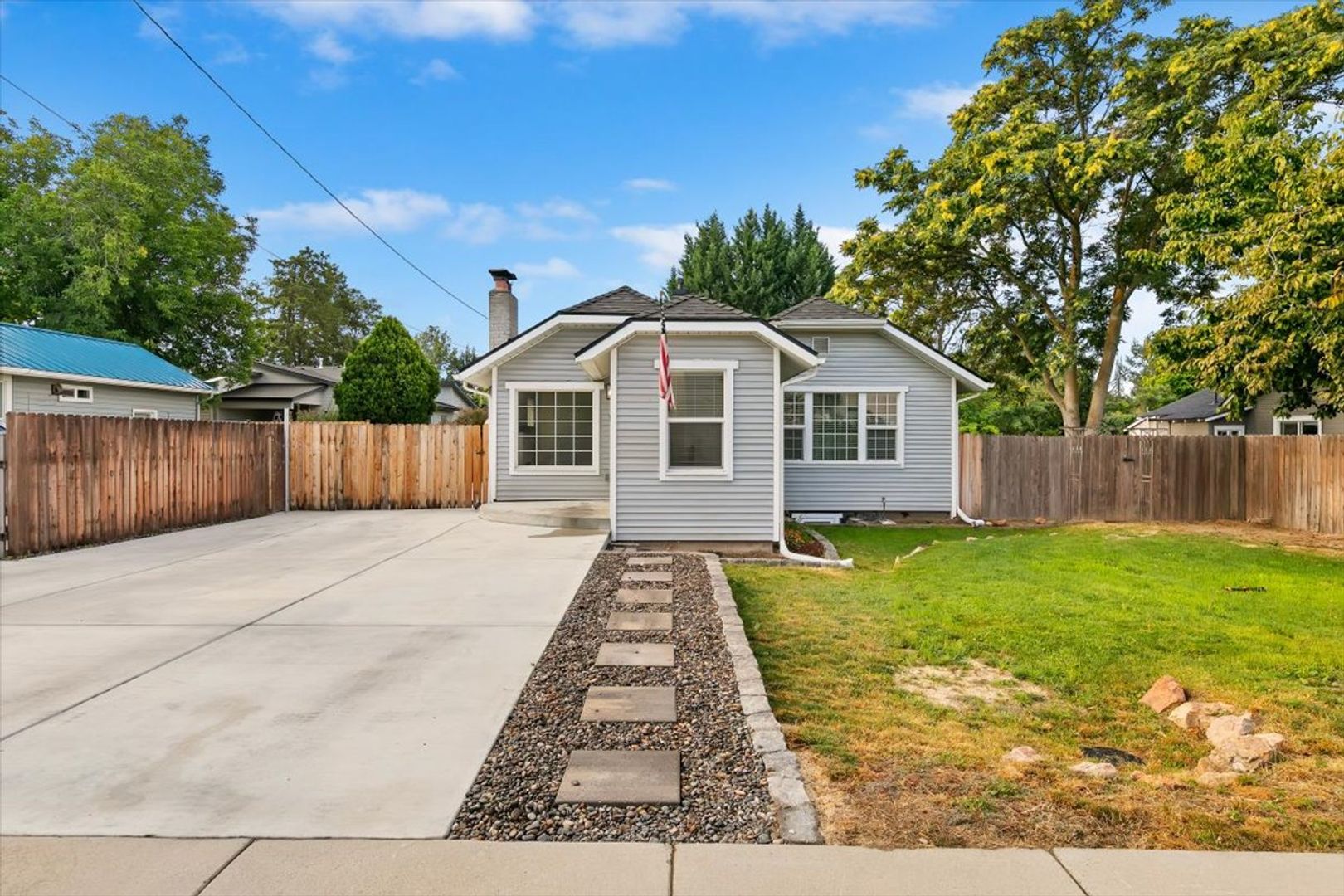 Boise House: 4801 W Irving Street