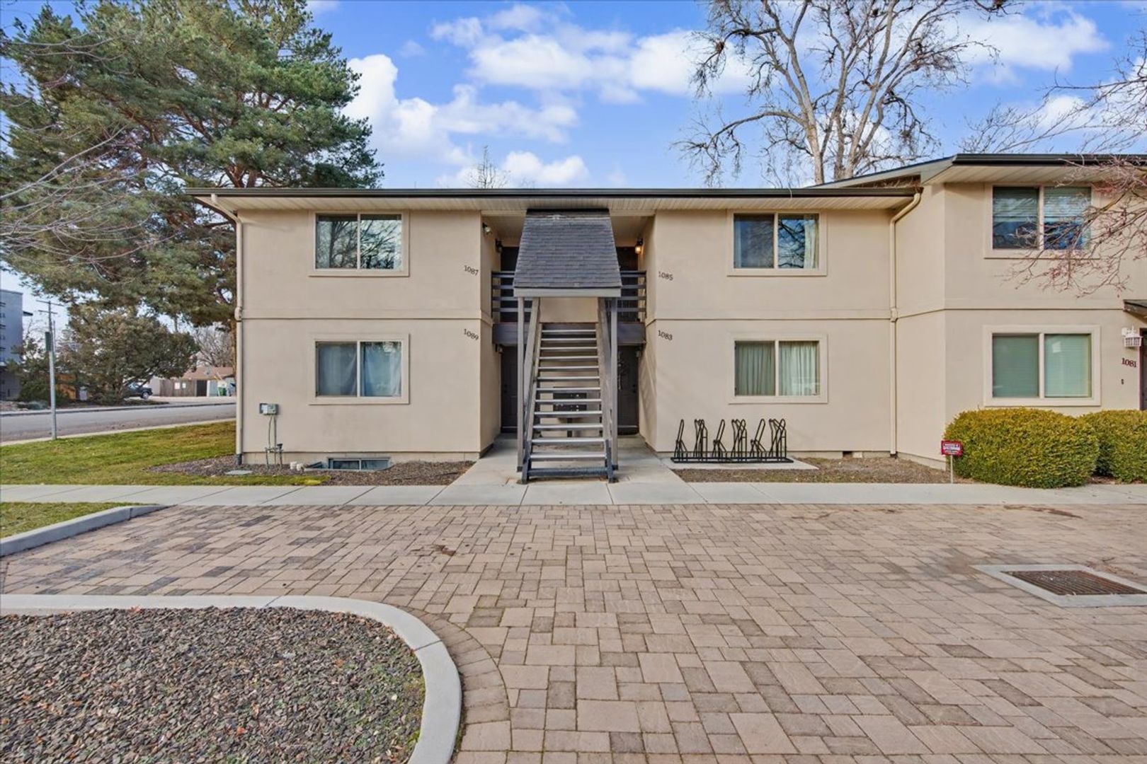 Boise Apartment: 1079 - 1089 S Leadville Ave Boise, ID 83706