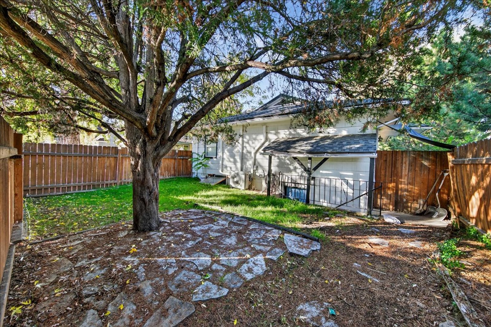 Boise Apartment: 503 N. 27th St.