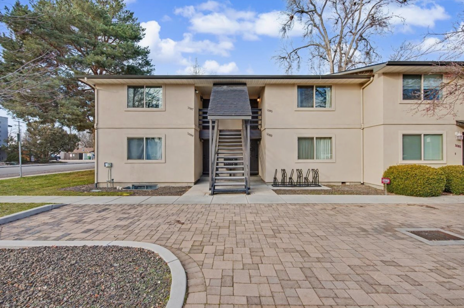 Boise Apartment: 1079 - 1089 S Leadville Ave Boise, ID 83706