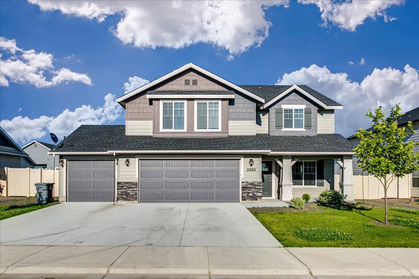 Star House: 2330 N Cold Creek Ave