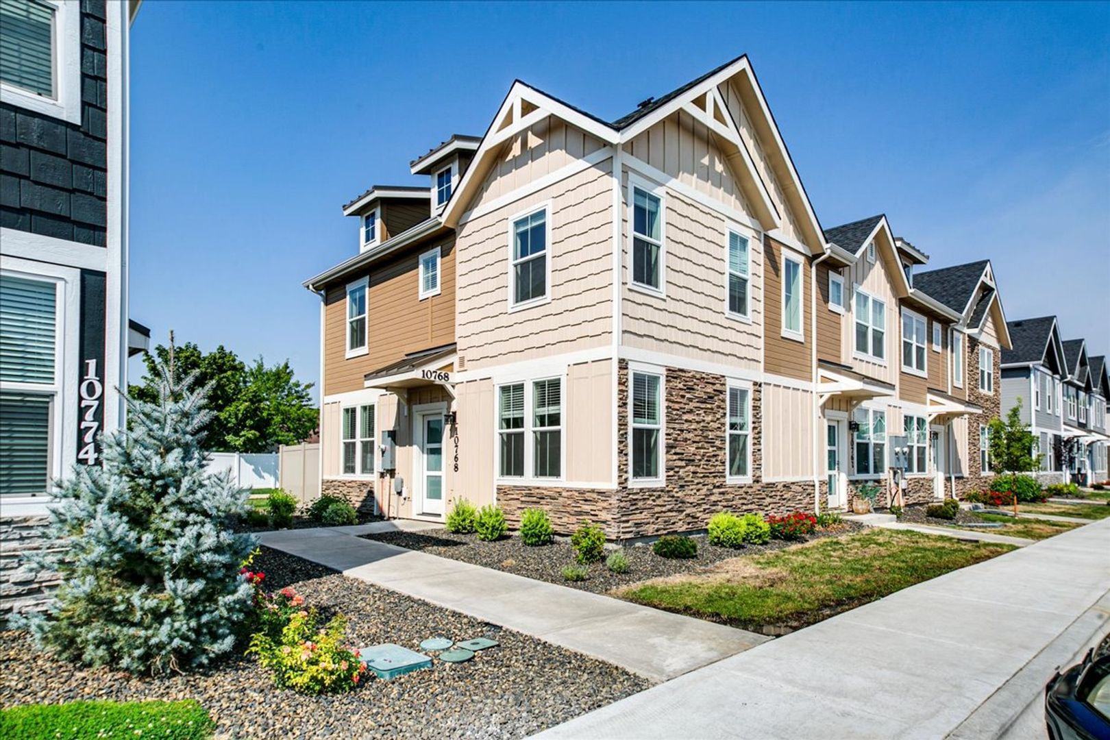 Boise Townhome: 10768 W Brownstone Ln
