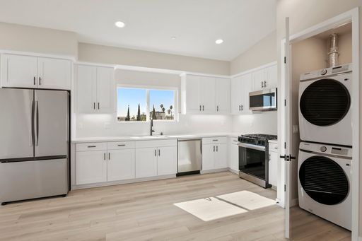 Summit on Iowa! North Park's Premium Community – photo 1