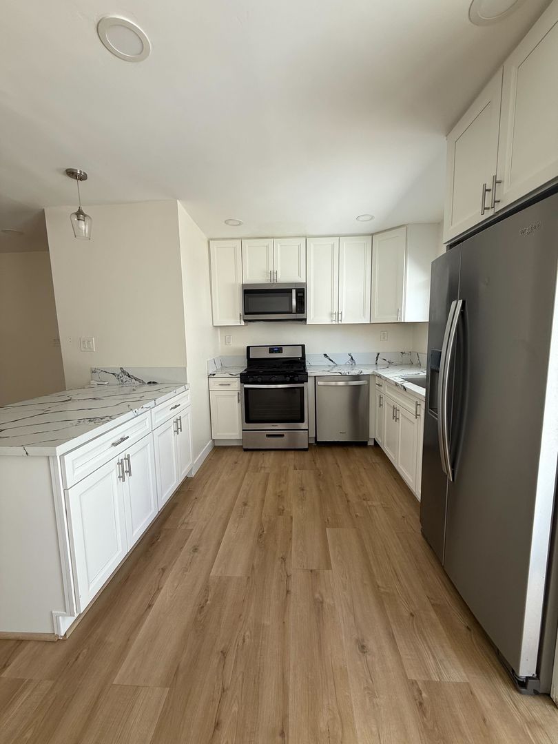 San Diego Apartment: 4527 - 4535 63rd Street