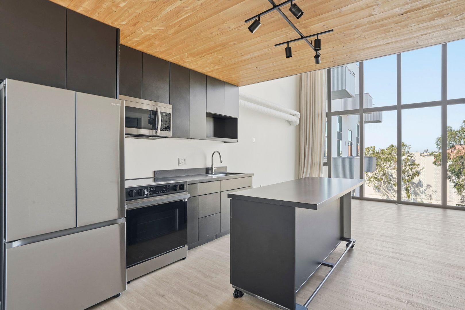 San Diego Apartment: 2519 El Cajon Blvd