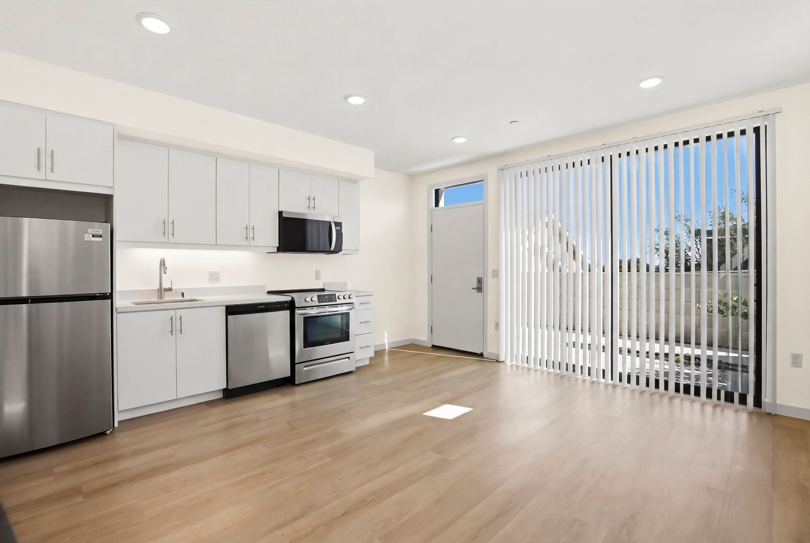 San Diego Apartment: 421 25th Street
