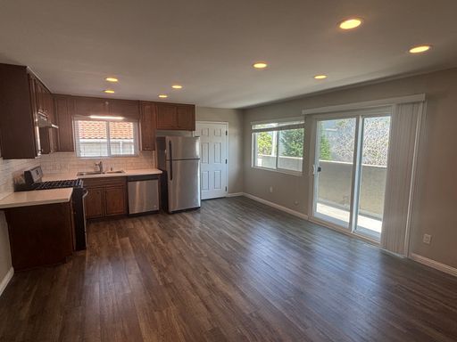 2BR Retreat in the Heart of University Heights | Private Garage – photo 1