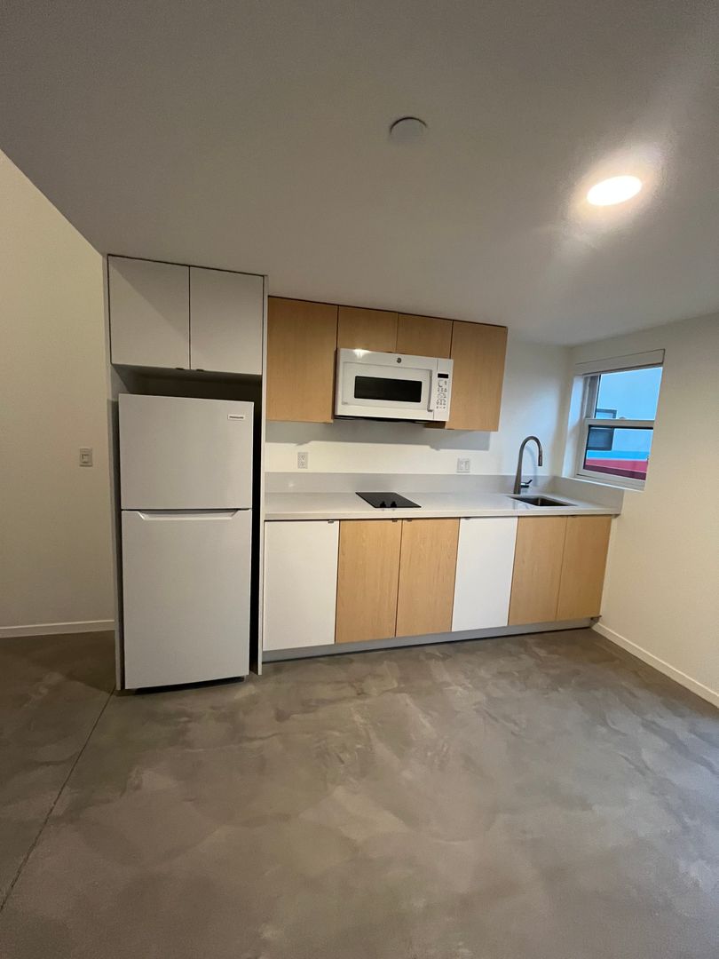 San Diego Apartment: 1776 National Ave