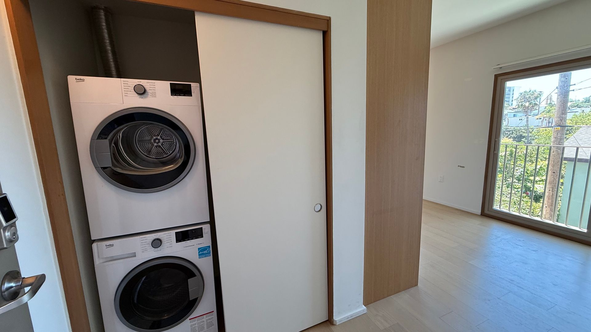 San Diego Apartment: 2028 Howard Avenue