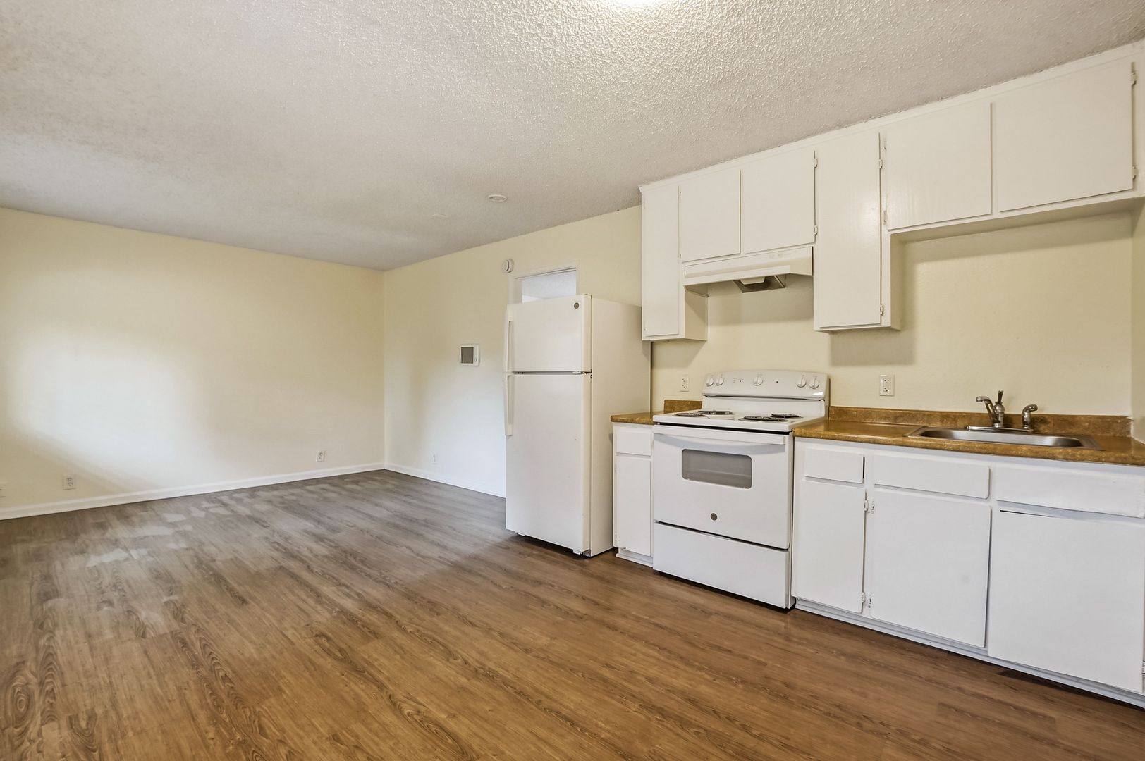 San Diego Apartment: 4420-4428 Delta St.