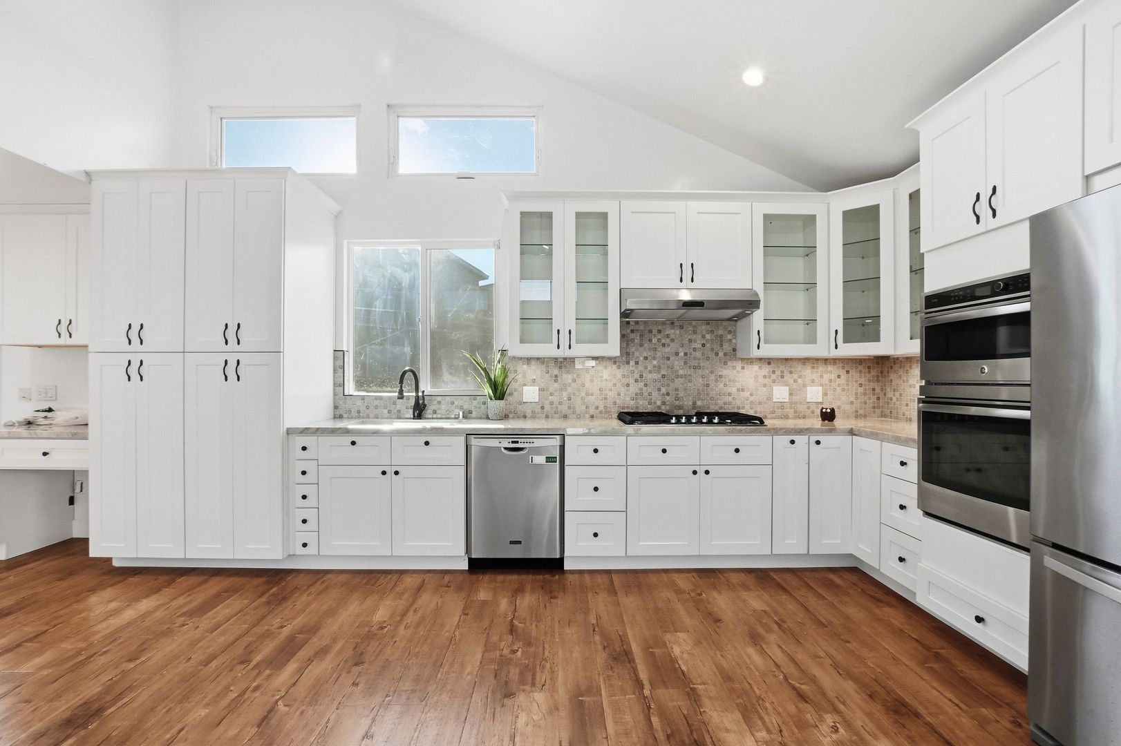 san Diego Apartment: 4191-4197 Combe Way