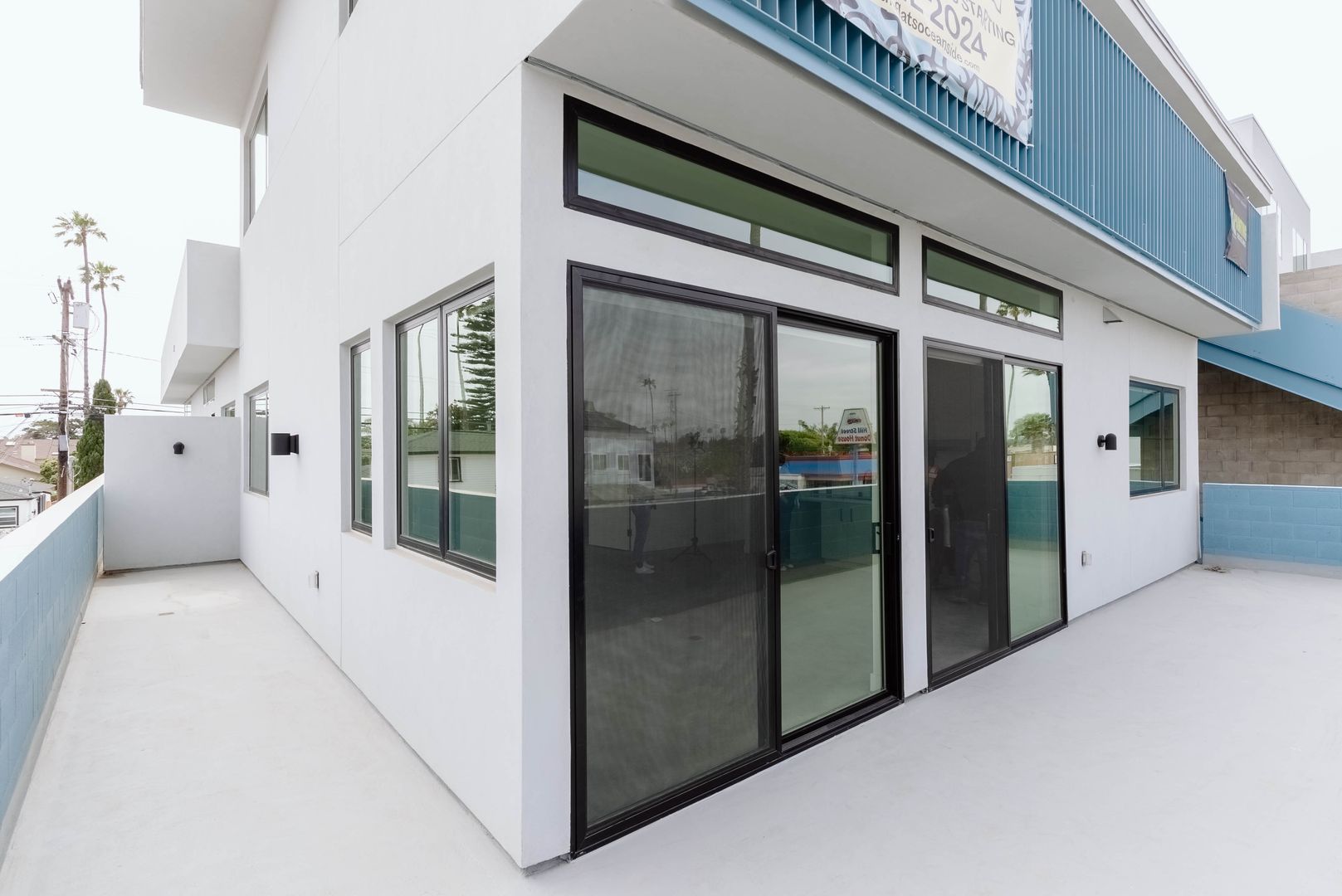 Oceanside Apartment: 1931 S. Coast Hwy