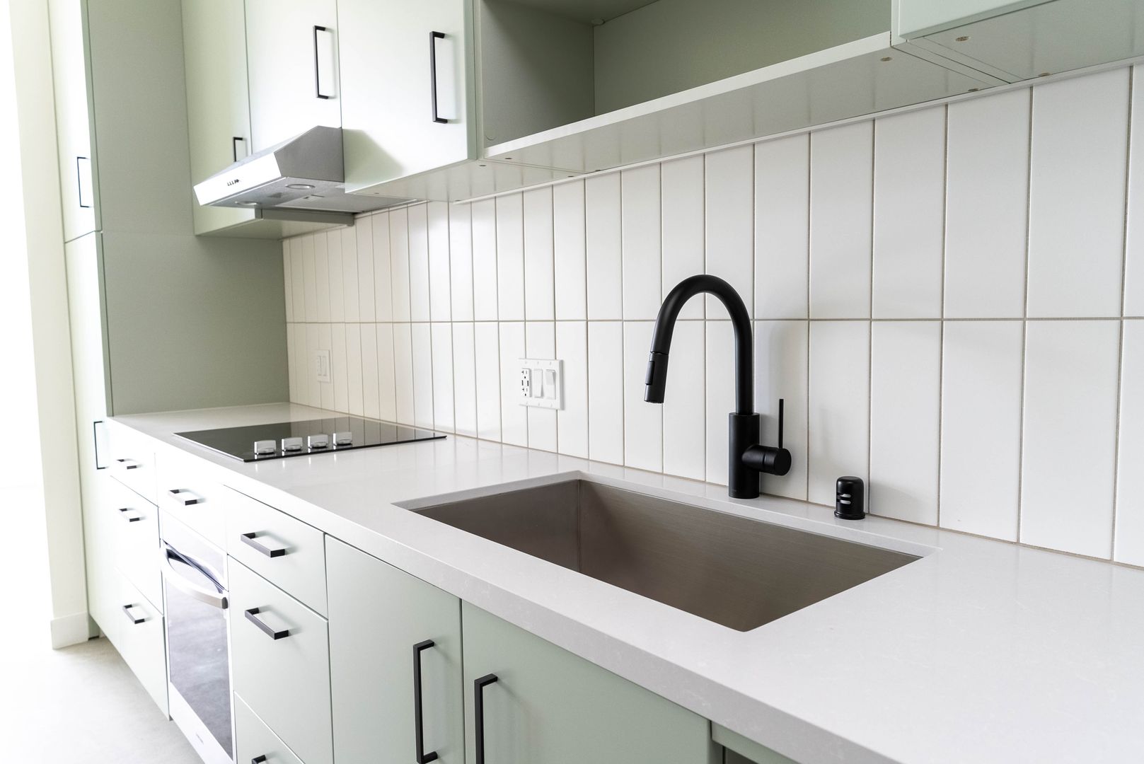 Oceanside Apartment: 1931 S. Coast Hwy