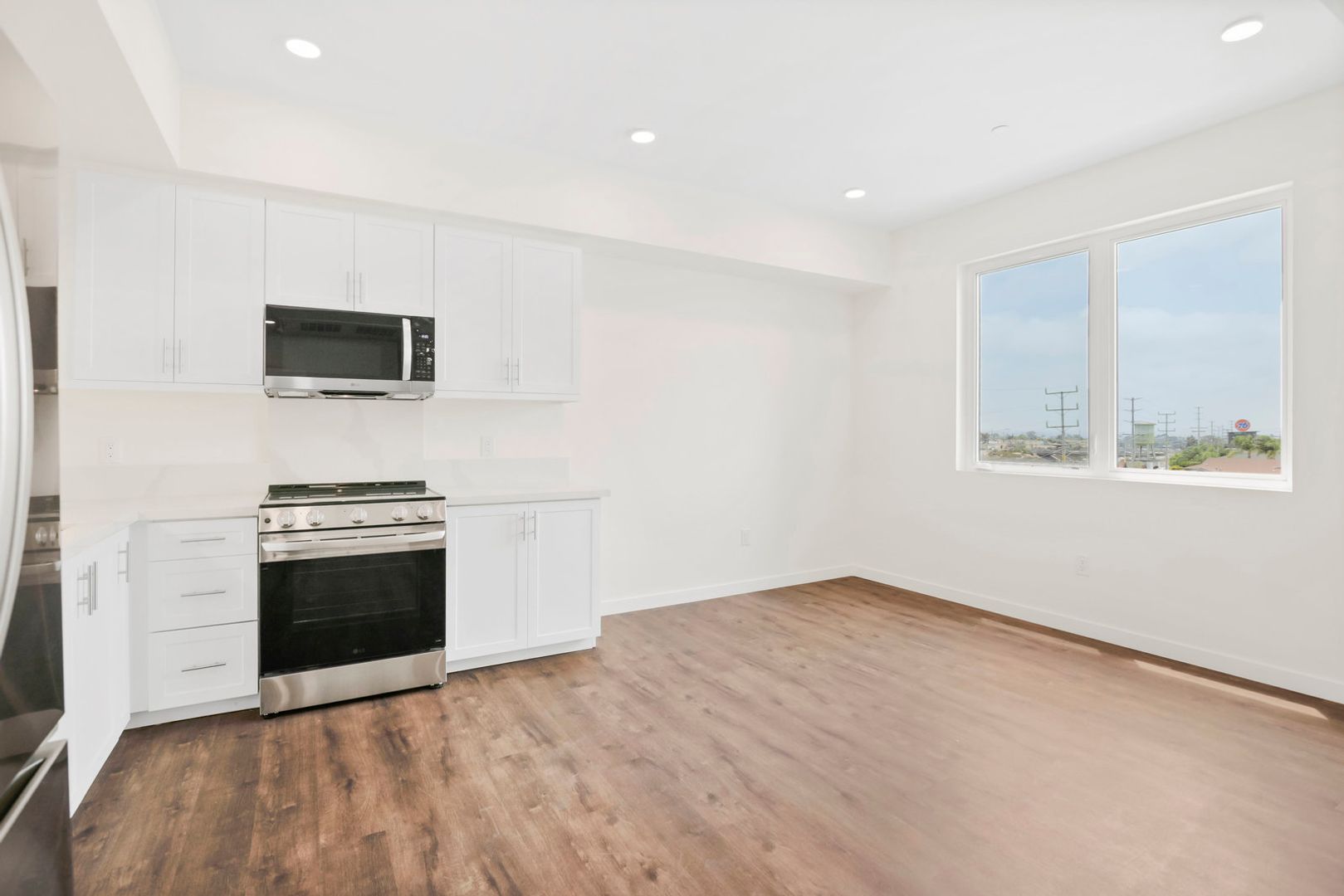 San Diego Apartment: 4505 Illinois St.