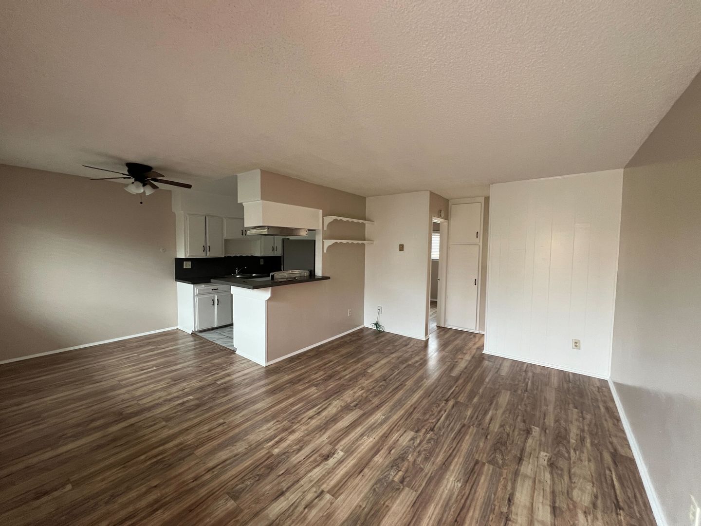 San Diego Apartment: 4356 McClintock Street