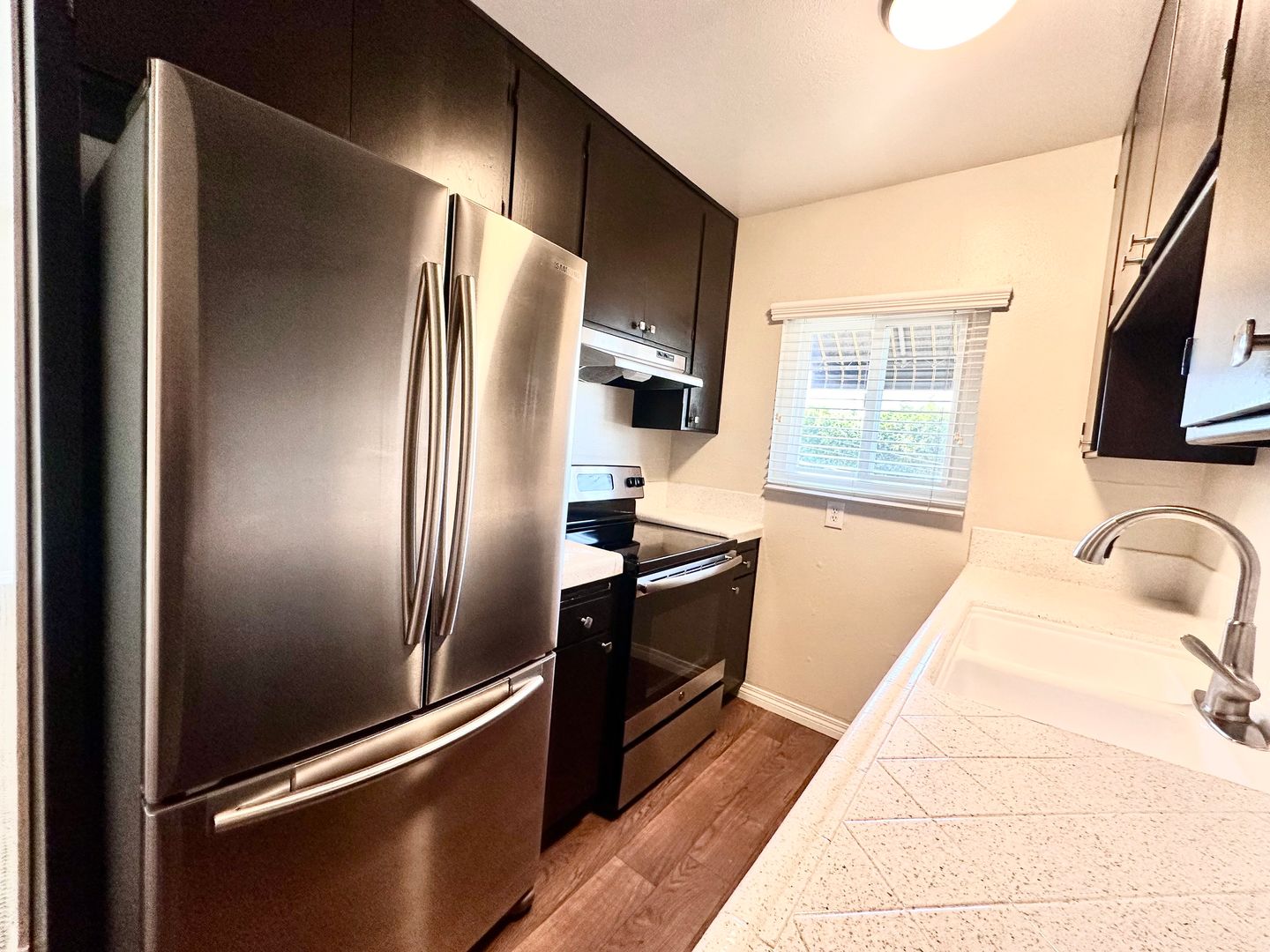 San Diego Apartment: 4475 Hamilton St.