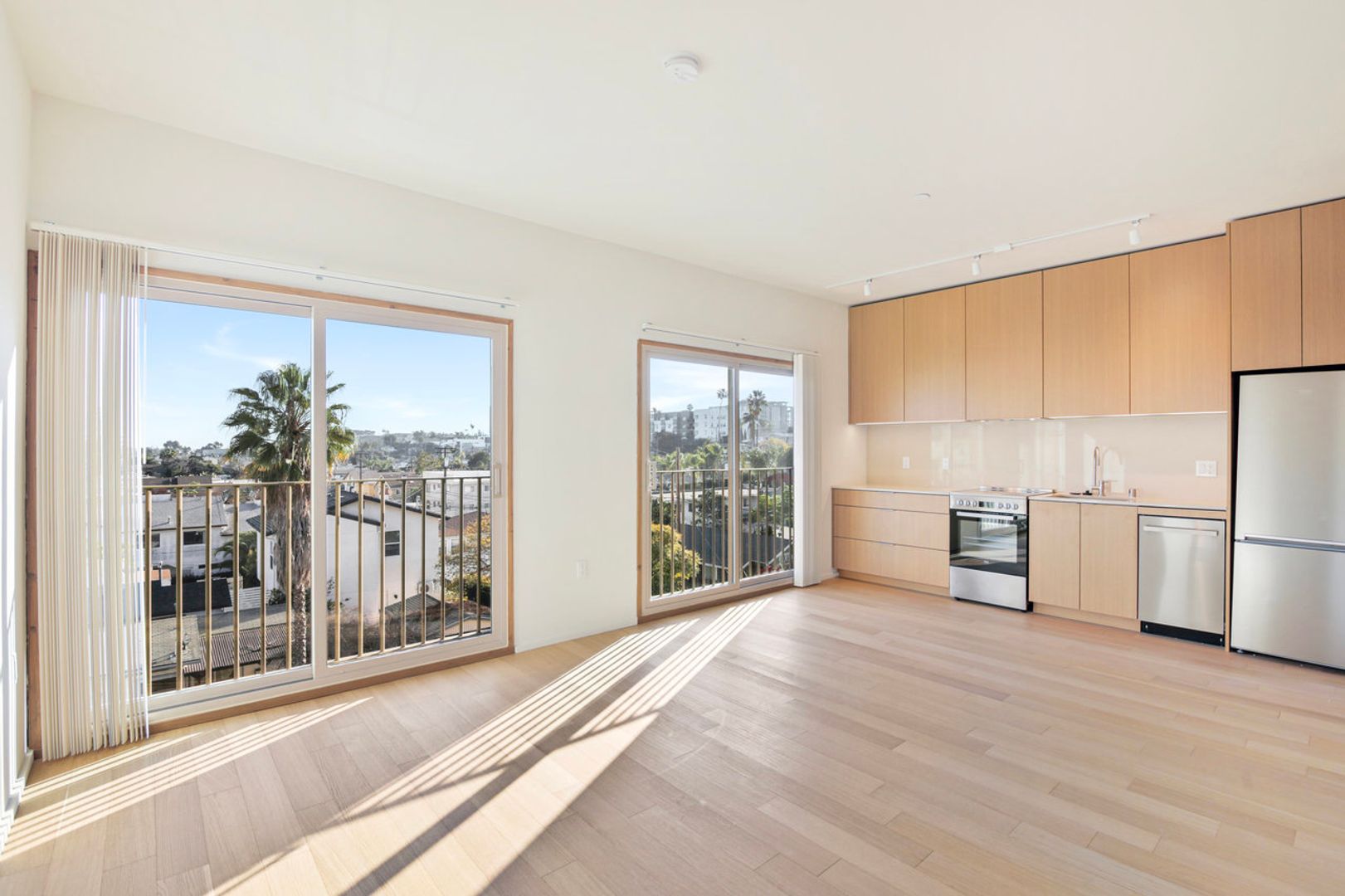 San Diego Apartment: 2028 Howard Avenue