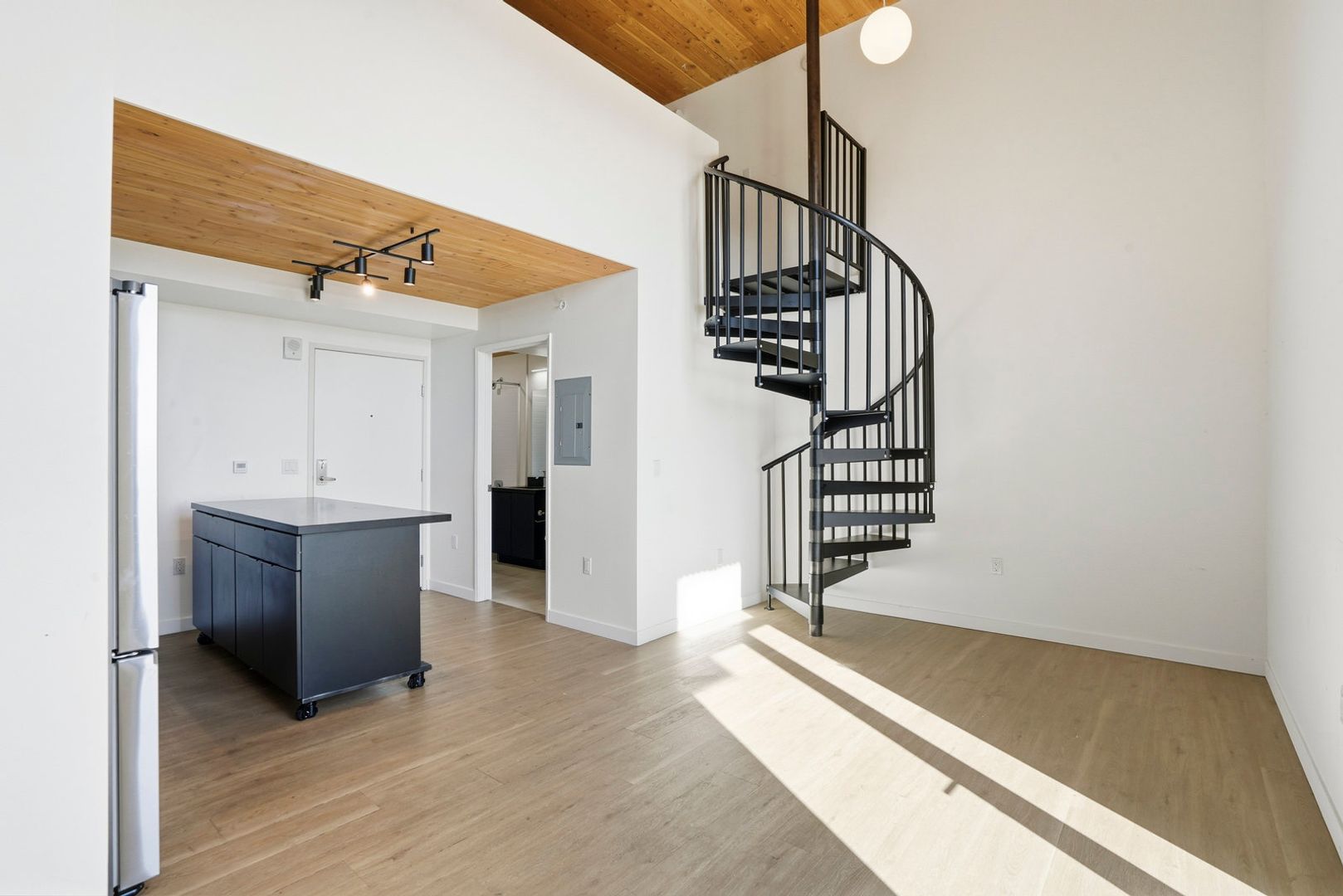 San Diego Apartment: 2519 El Cajon Blvd