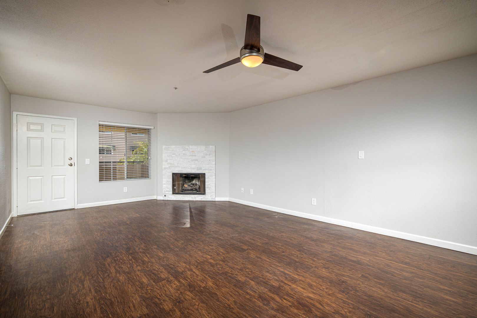 San Diego Apartment: 5763 Riley Street