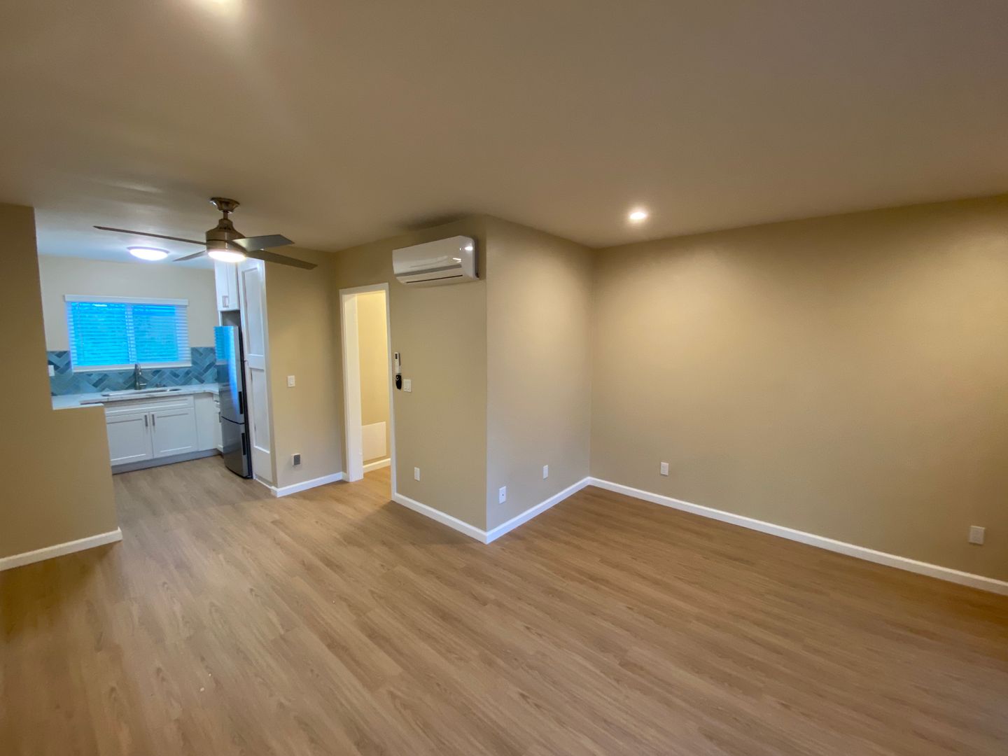 San Diego Apartment: 1411-1421.5 Tyler Avenue