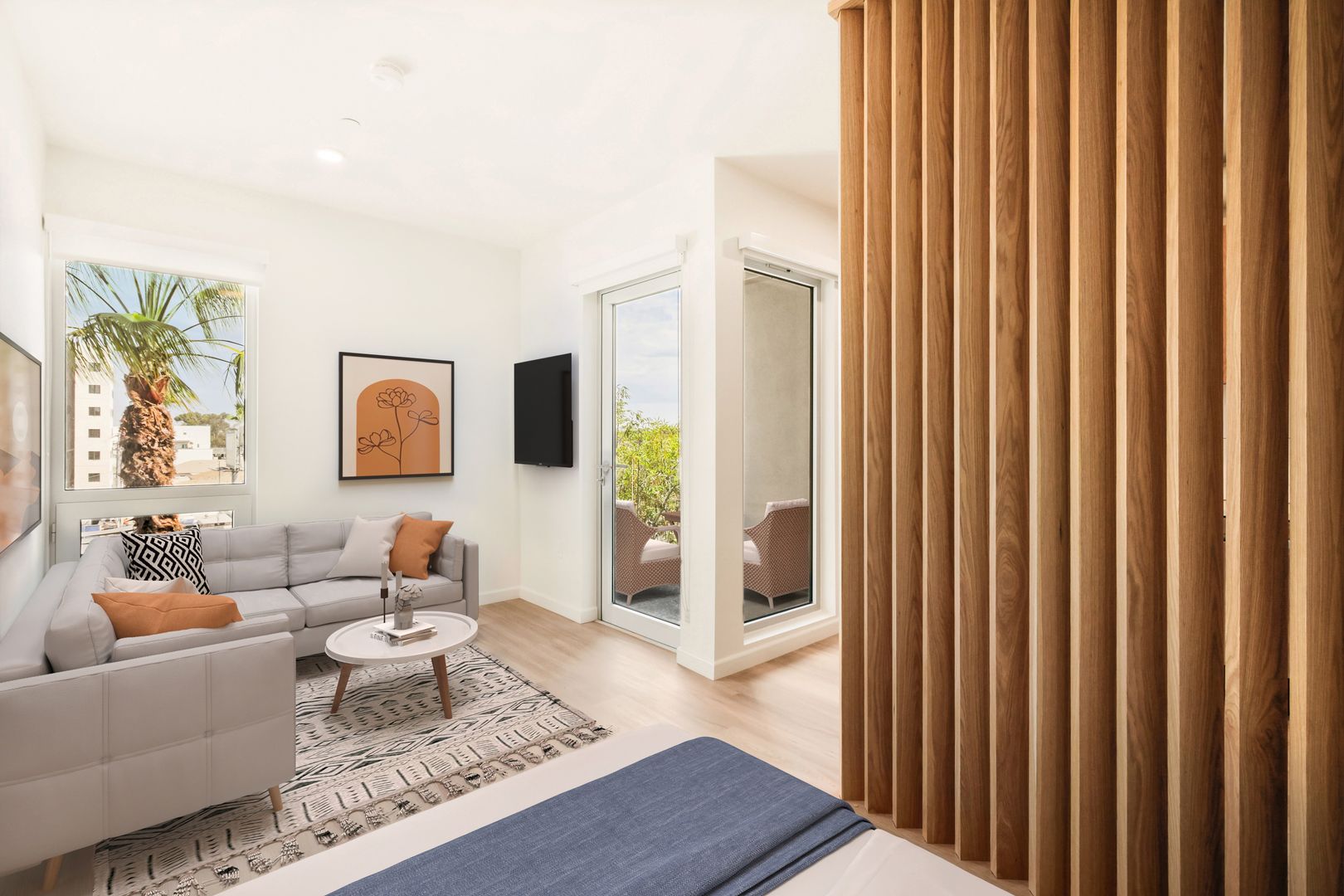 San Diego Apartment: 3843 8th Ave.