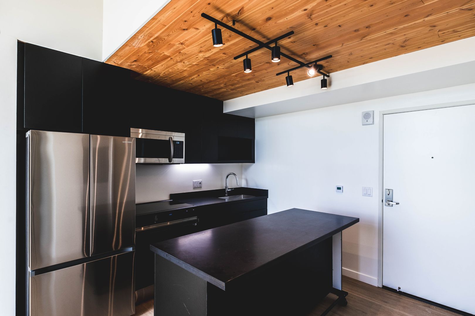 San Diego Apartment: 2519 El Cajon Blvd