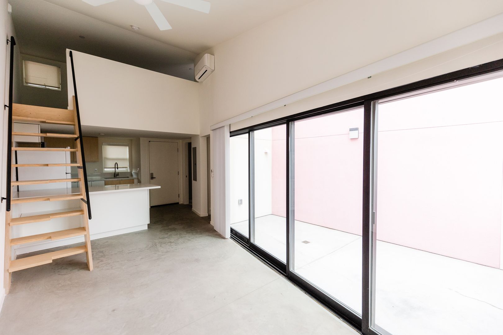 San Diego Apartment: 1776 National Ave