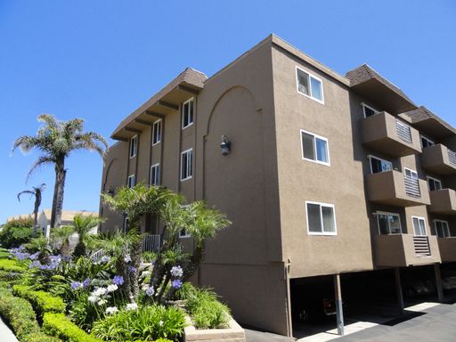 Spacious 1 Bedroom in Ocean Beach – Minutes from the Beach! – photo 1
