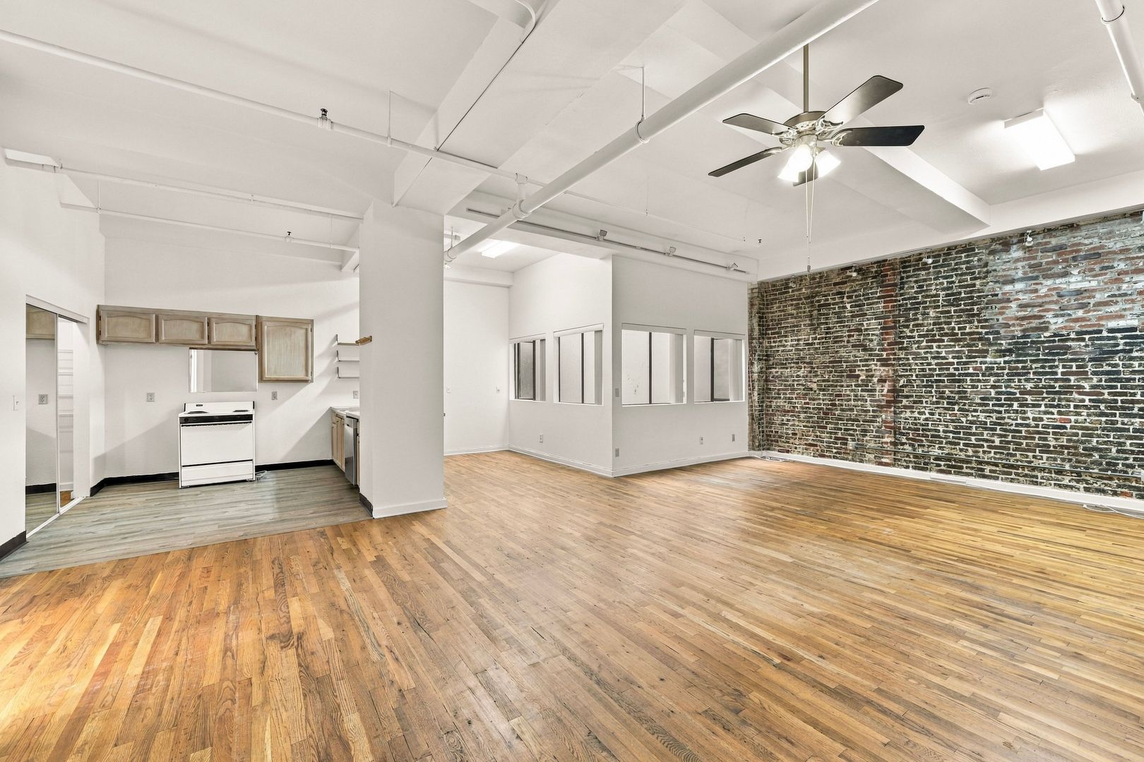 San Diego Apartment: 635 - 641 C Street