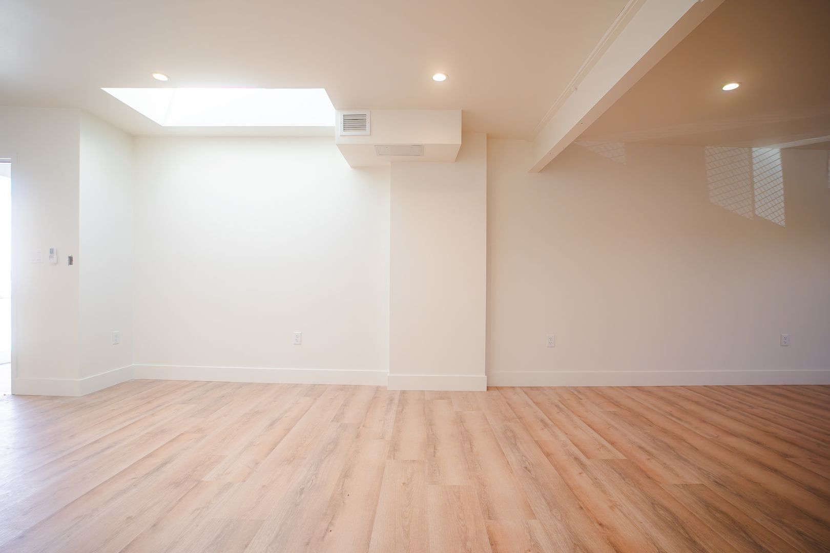 San Diego Apartment: 3140 University Ave