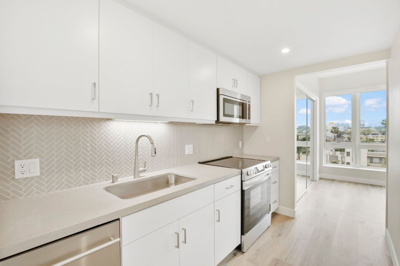 San Diego Apartment: 4222 Georgia Street