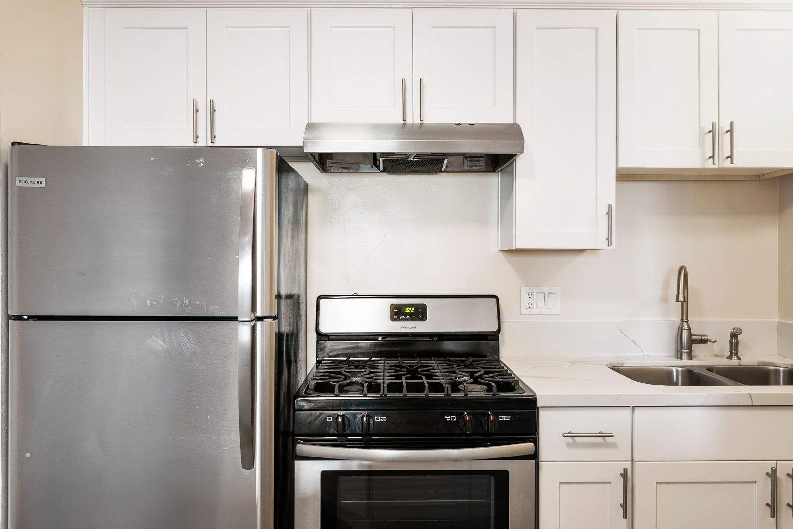 San Diego Apartment: 715 Cohasset Ct.