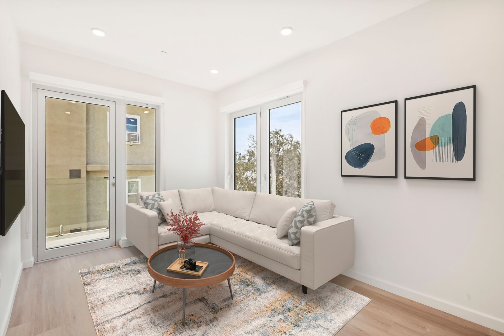 San Diego Apartment: 3843 8th Ave.