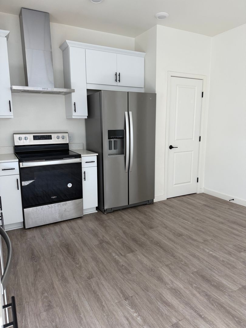 San Diego Apartment: 4019 Logan Avenue