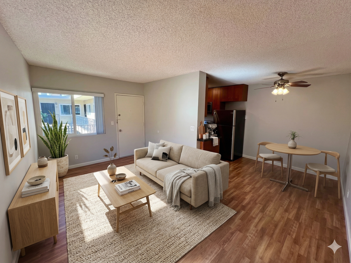 San Diego Apartment: 4674 Utah Street