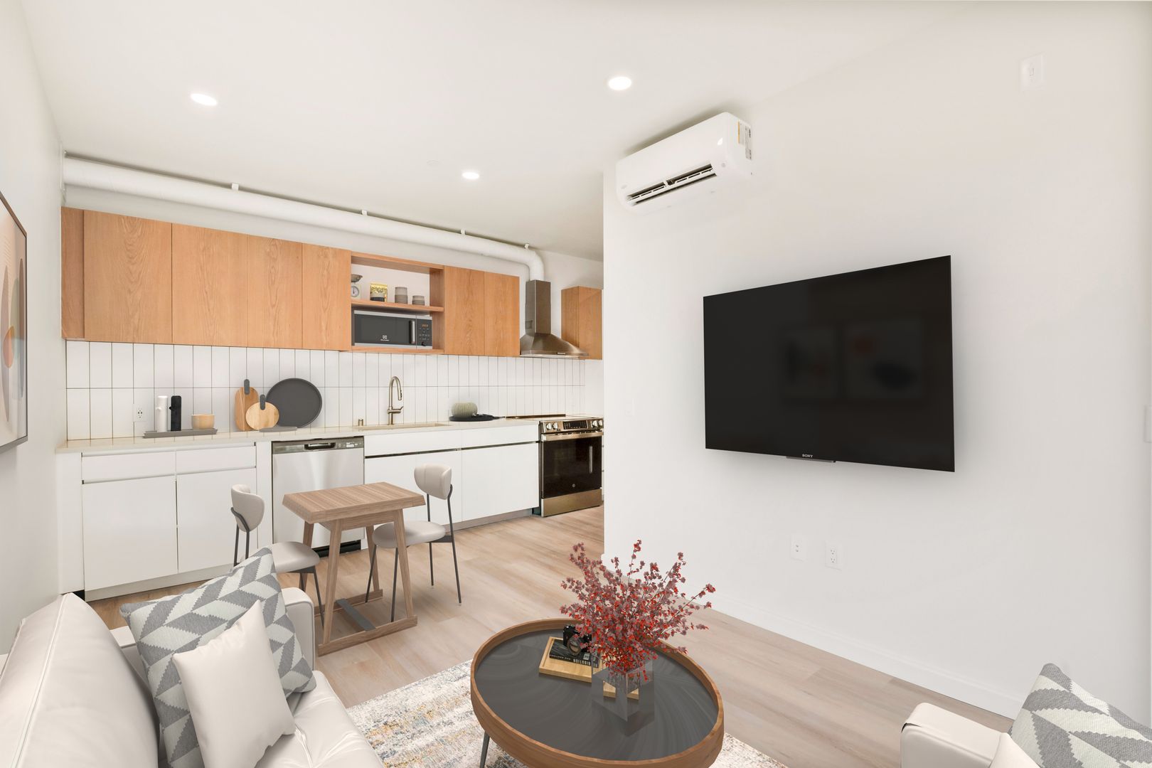 San Diego Apartment: 3843 8th Ave.